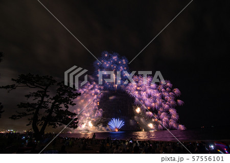 令和元年の鈴鹿げんき花火大会 57556101