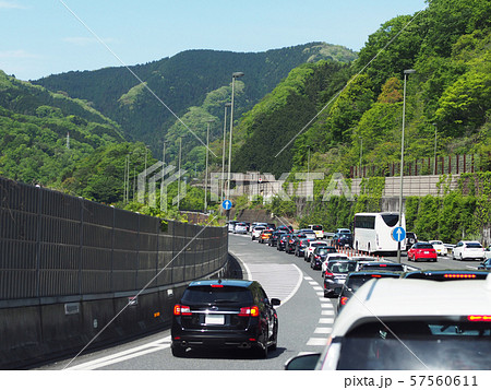 高速道路の混雑 57560611