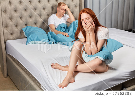 woman crying as she has bad relationship with his boyfriend 57562888