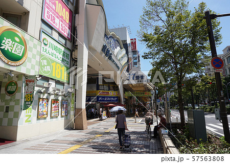 川崎市　川崎区　新川通り　駅前大通　37番街 57563808