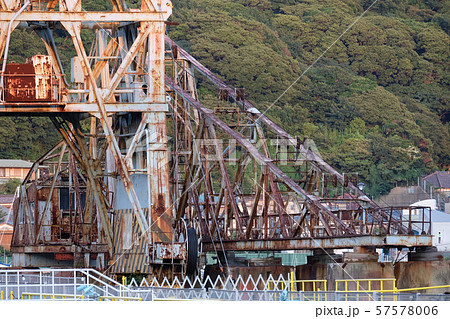 浦賀船渠のクレーン 57578006