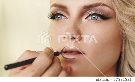 Professional makeup Professional makeup 57581581