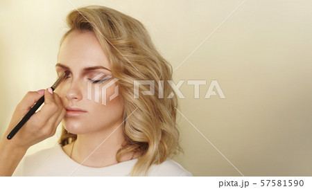 Professional makeup Professional makeup 57581590