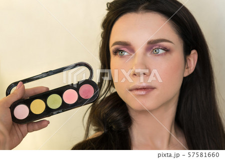 Work professional makeup artist Work professional makeup artist 57581660