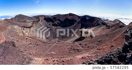 富士山頂お鉢廻り 富士山頂お鉢廻り 57582295