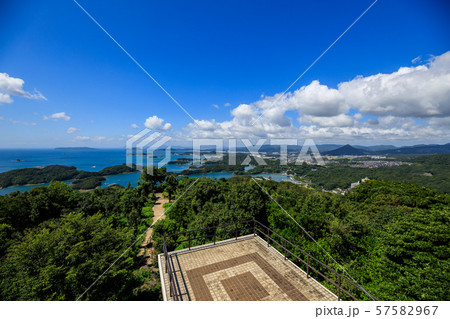 《長崎県 佐世保》 石岳展望台園地の展望台からの風景 57582967