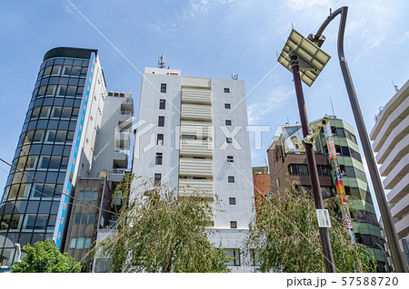 駅前風景　高円寺駅 57588720
