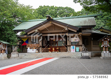 東郷神社 57588982