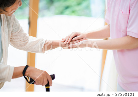 介護イメージ シニア デイケア 介護福祉士 老人ホーム 介護イメージ シニア デイケア 介護福祉士 老人ホーム 57590101