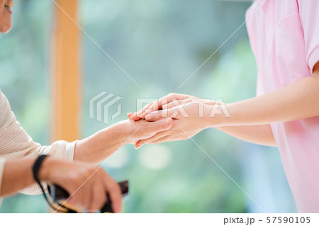 介護イメージ シニア デイケア 介護福祉士 老人ホーム 介護イメージ シニア デイケア 介護福祉士 老人ホーム 57590105