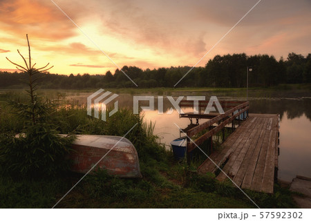 Summer sunset 57592302