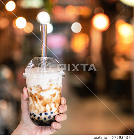タピオカミルクティー 台湾 飲み物 タピオカ 57592437