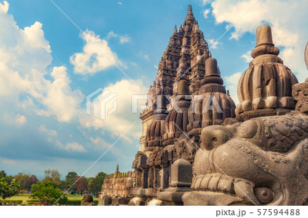 インドネシア・プランバナン寺院群 3 インドネシア・プランバナン寺院群 3 57594488
