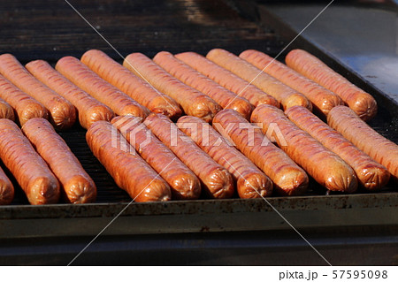 大きなフランクフルトソーセージ 大きなフランクフルトソーセージ 57595098