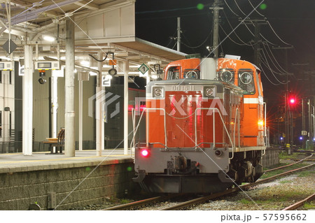 小海線中込駅 DD16形ディーゼル機関車/長野県(佐久市) 小海線中込駅 DD16形ディーゼル機関車/長野県(佐久市) 57595662