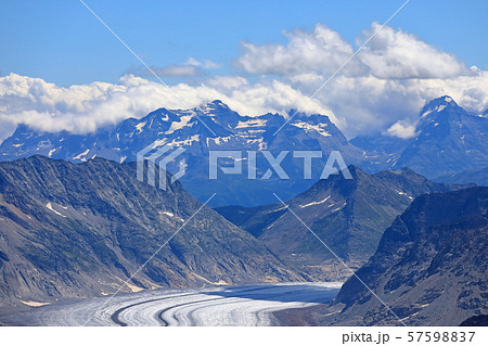 スイス、ユングフラウヨッホ からの景色 57598837