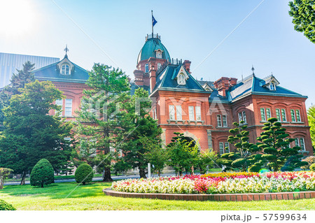 夏の道庁 北海道の夏 赤れんが庁舎 (北海道庁旧本庁舎)の写真素材