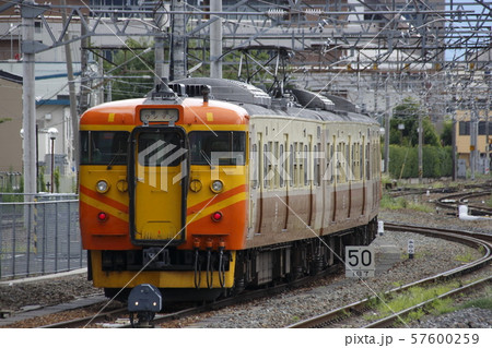 しなの鉄道115系(台鉄自強号色) しなの鉄道115系(台鉄自強号色) 57600259
