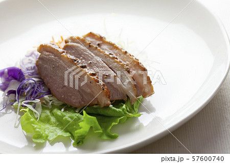 合鴨のコンフィ 57600740
