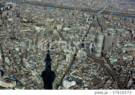 東京スカイツリーから眺めた巨大都市(2) 東京スカイツリーから眺めた巨大都市(2) 57610273