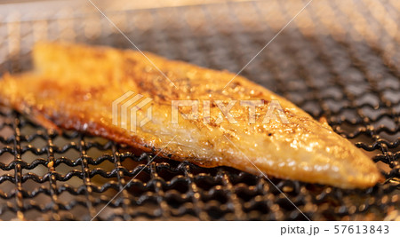 サバ(干物)の炭火焼きBBQ・bbq・炭火焼・網焼・備長炭・七輪・キャンプ・食事・鯖 サバ(干物)の炭火焼きBBQ・bbq・炭火焼・網焼・備長炭・七輪・キャンプ・食事・鯖 57613843