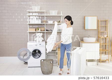 Happy and loving family 326 Happy and loving family 326 57616433