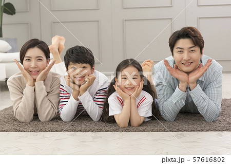 Happy and loving family 105 57616802