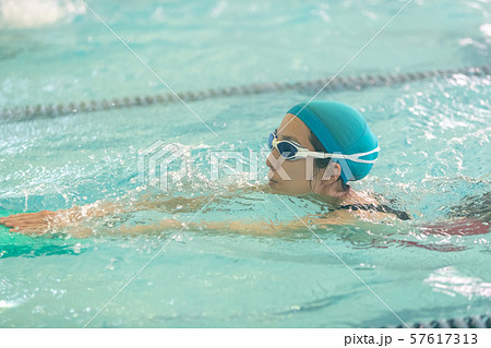 In the pool 57617313