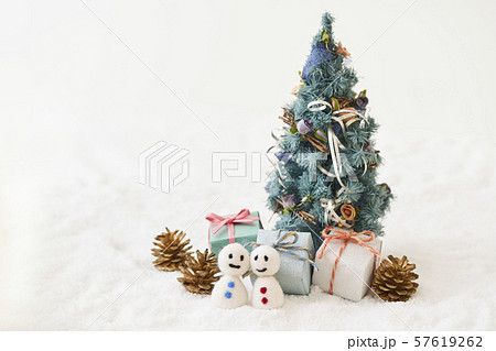 クリスマス 雪だるま クリスマス 雪だるま 57619262