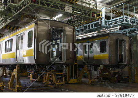 総武線用に転用改造が進む、山手線E231系 総武線用に転用改造が進む、山手線E231系 57619477