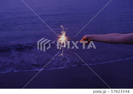 手持ち花火 57623548