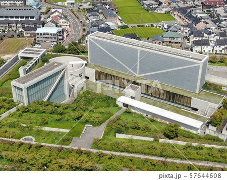 大阪府立狭山池博物館､空撮 57644608