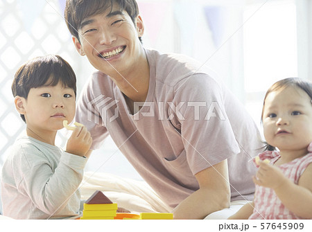 親子 ライフスタイル 食事 親子 ライフスタイル 食事 57645909