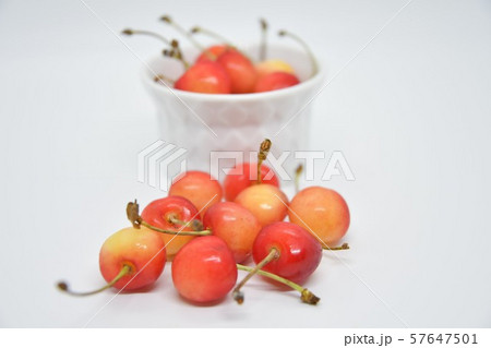 さくらんぼ　 57647501