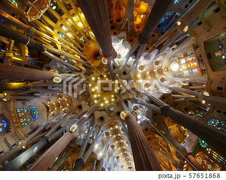 サグラダ・ファミリア 57651868
