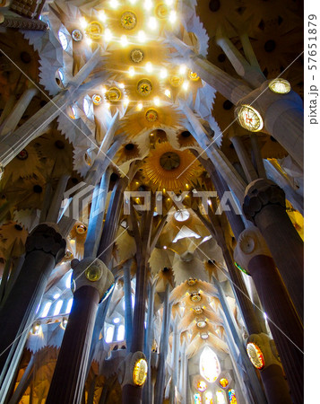 サグラダ・ファミリア 57651879