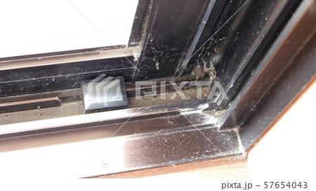 サッシのほこり サッシのほこり 57654043