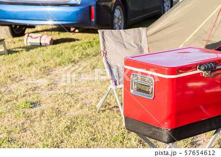 キャンプ　クーラーボックス 57654612