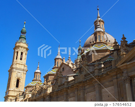 サラゴサ　聖ピラール聖堂 57654652