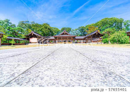 長野縣護国神社　【長野県】 57655401
