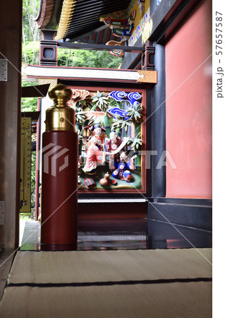 三峯神社 拝殿 竹林七賢人の透彫 三峯神社 拝殿 竹林七賢人の透彫 57657587