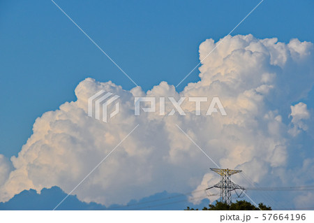 積乱雲 57664196