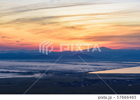 朝日と雲海 朝日と雲海 57666465