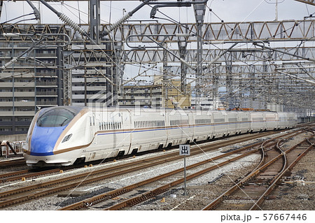 上越・北陸新幹線E7系 57667446