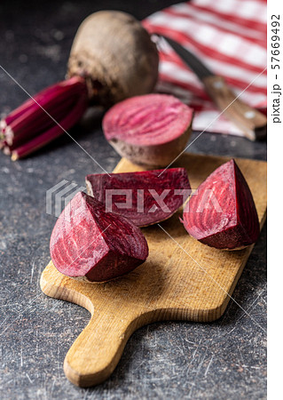 Sliced tasty raw beetroot. Sliced tasty raw beetroot. 57669492