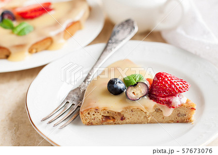 Gluten free sticky date cake 57673076