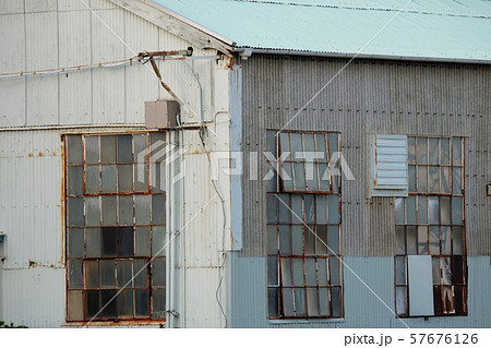 工場の建物 工場の建物 57676126