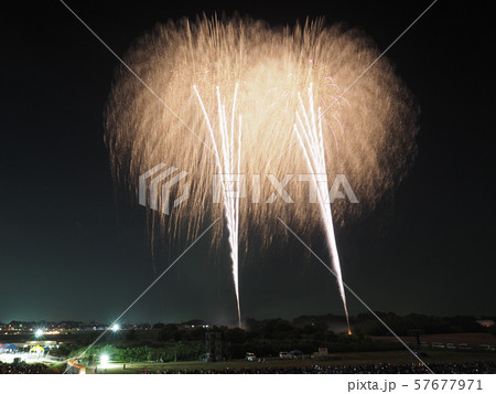常総きぬがわ花火大会2019 57677971