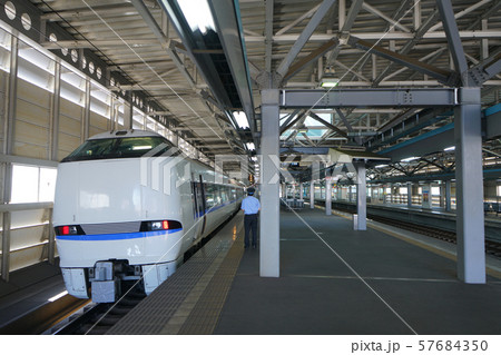 福井市風景　福井駅構内 57684350