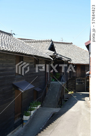 やきもの散歩道　常滑 57684823